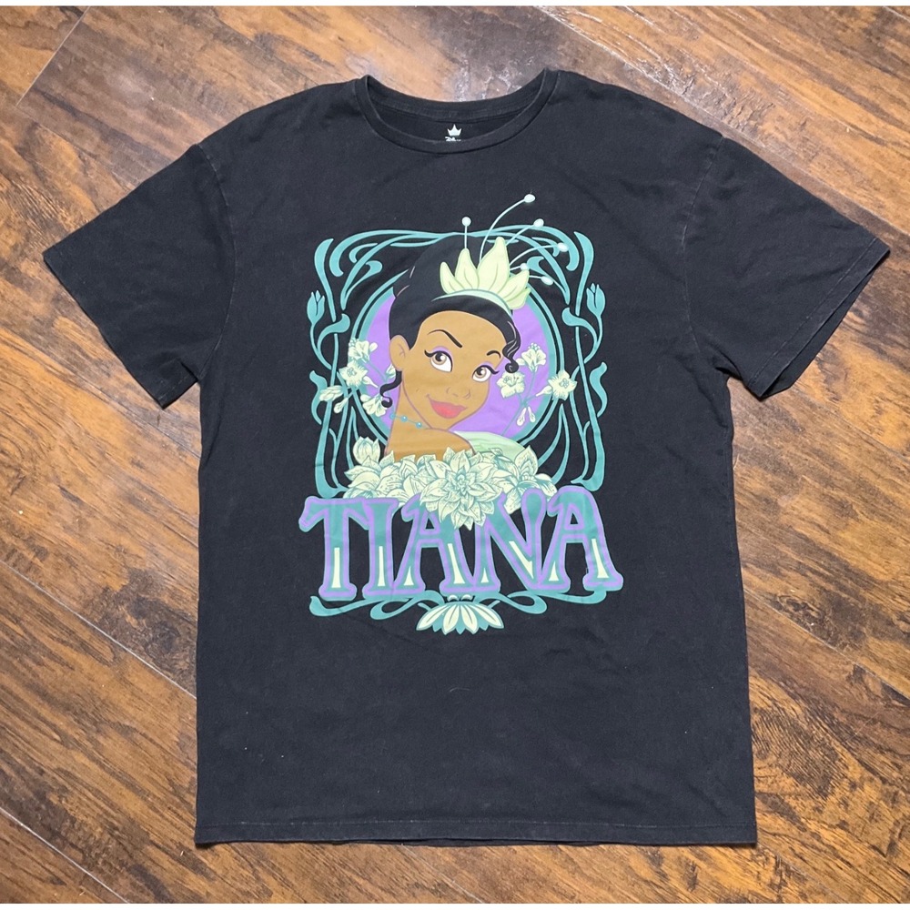 Disney Princess Tiana Graphic Tee Black Short Sleeve T-Shirt S/M Art Nouveau